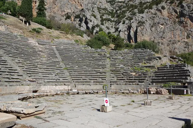 Δελφοί, Αράχωβα & Κρύα Λιβαδειάς — ιδιωτική ημερήσια διαδρομή από την Αθήνα